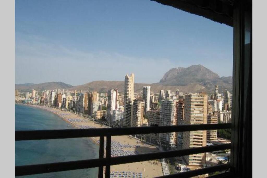 Doro Seaview Apartment เบนิดอร์ม ภายนอก รูปภาพ