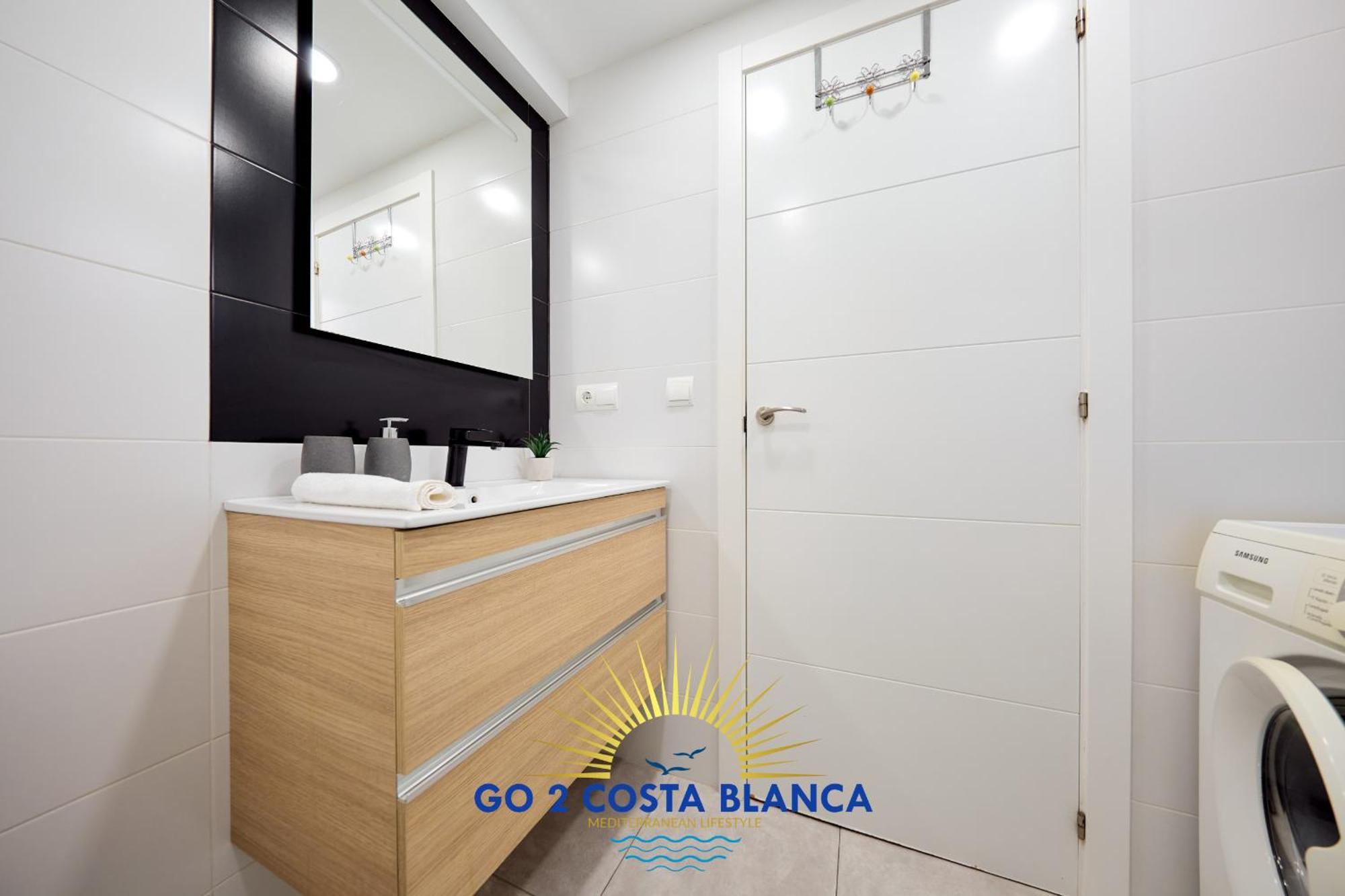 Doro Seaview Apartment เบนิดอร์ม ภายนอก รูปภาพ